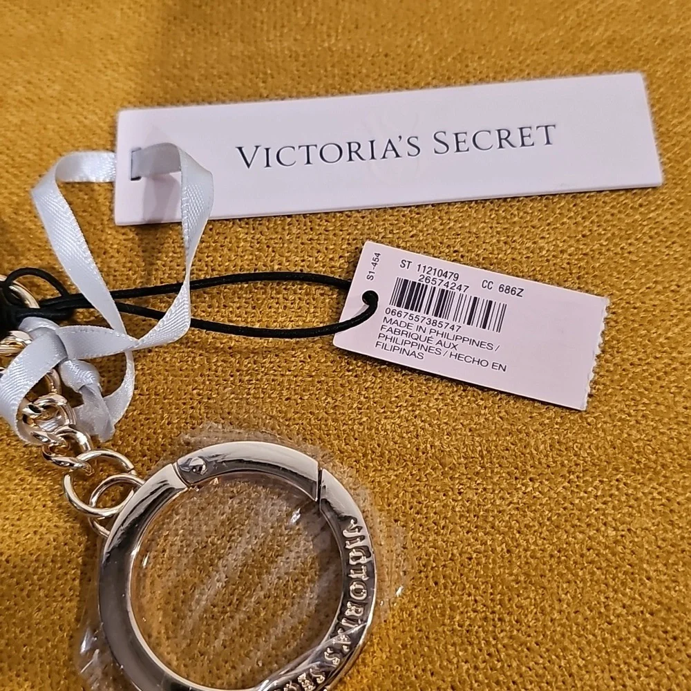 Victoria's Secret Burgundy Keychain Cardholder NWT